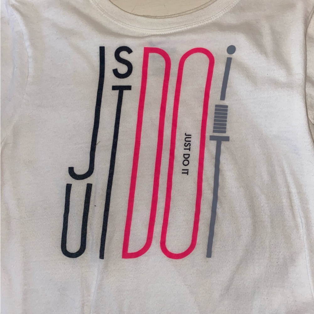 nike tee